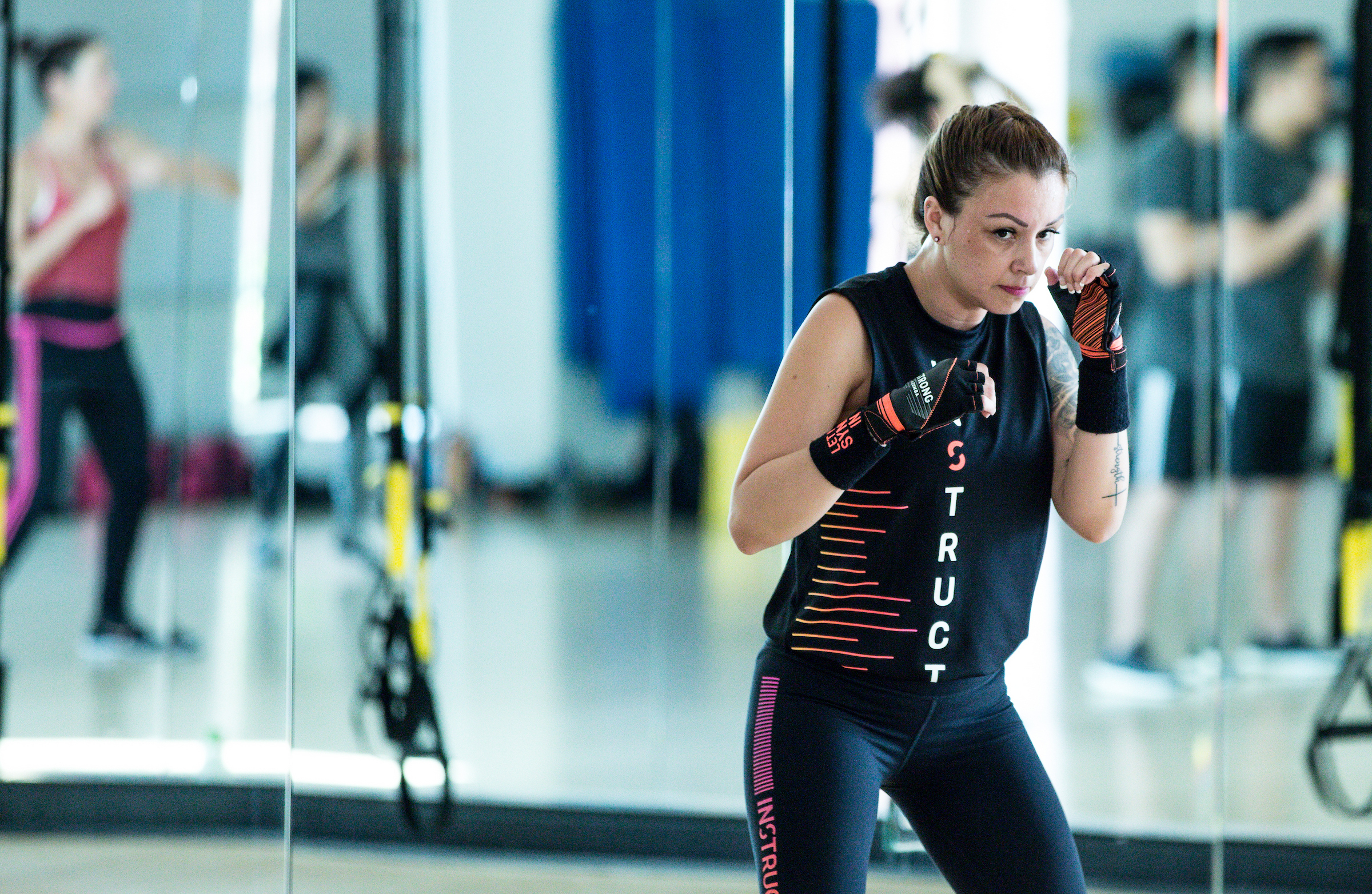 Focused and determined, this powerful training moment captures strength, confidence, and the drive to push beyond limits.