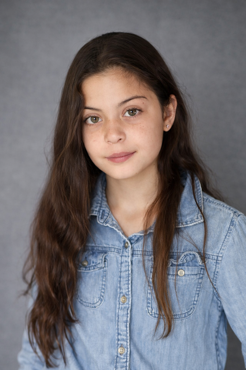 A natural light portrait that highlights quiet confidence, soft expression, and effortless authenticity.